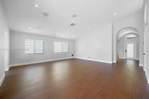 16440 Ruby Lake Weston FL 33331