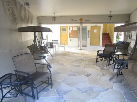 5111 W Oakland Park Boulevard Lauderdale Lakes FL 33313