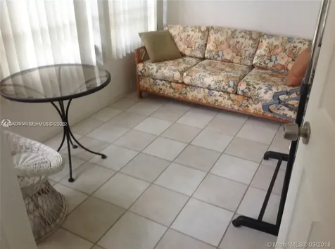 5111 W Oakland Park Boulevard Lauderdale Lakes FL 33313
