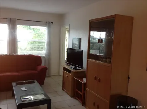 5111 W Oakland Park Boulevard Lauderdale Lakes FL 33313