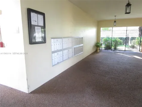 5111 W Oakland Park Boulevard Lauderdale Lakes FL 33313