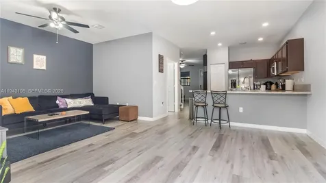 141 SE 34th Terrace Homestead FL 33033