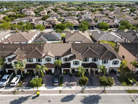 141 SE 34th Terrace Homestead FL 33033