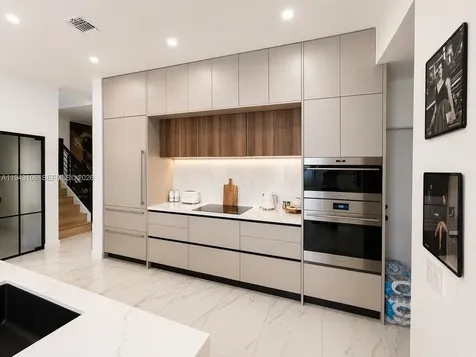 7782 NW 18th Street Pembroke Pines FL 33024