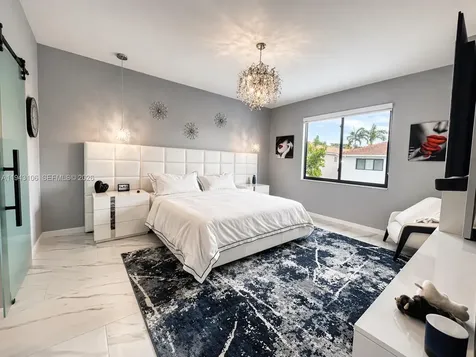 7782 NW 18th Street Pembroke Pines FL 33024