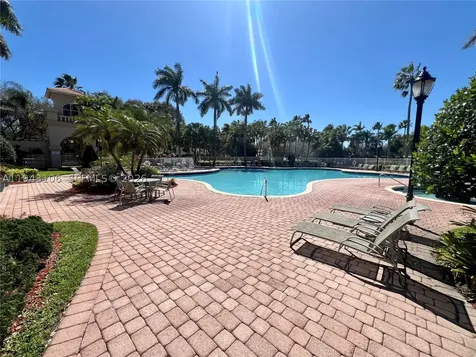 7782 NW 18th Street Pembroke Pines FL 33024