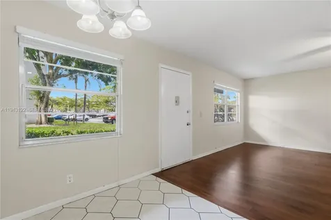 251 SW 132nd Way Miramar FL 33027