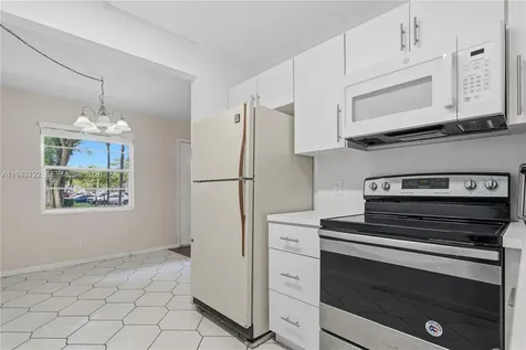 251 SW 132nd Way Miramar FL 33027