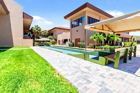 251 SW 132nd Way Miramar FL 33027