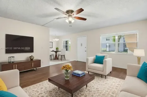 251 SW 132nd Way Miramar FL 33027