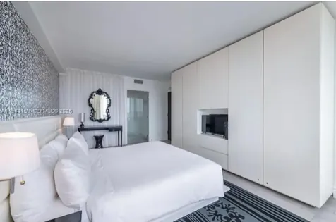 1100 West Avenue Miami Beach FL 33139