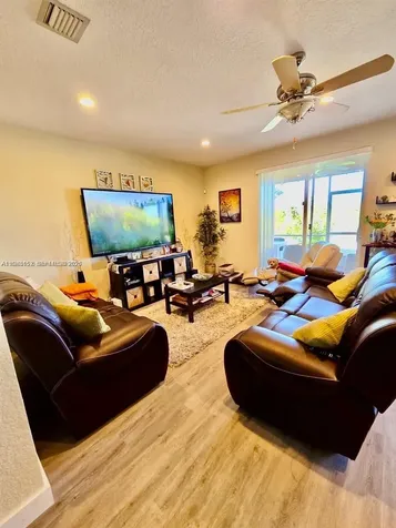 1587 Winterberry Lane Weston FL 33327