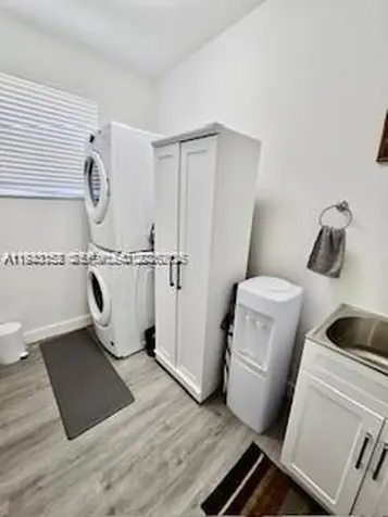 1587 Winterberry Lane Weston FL 33327