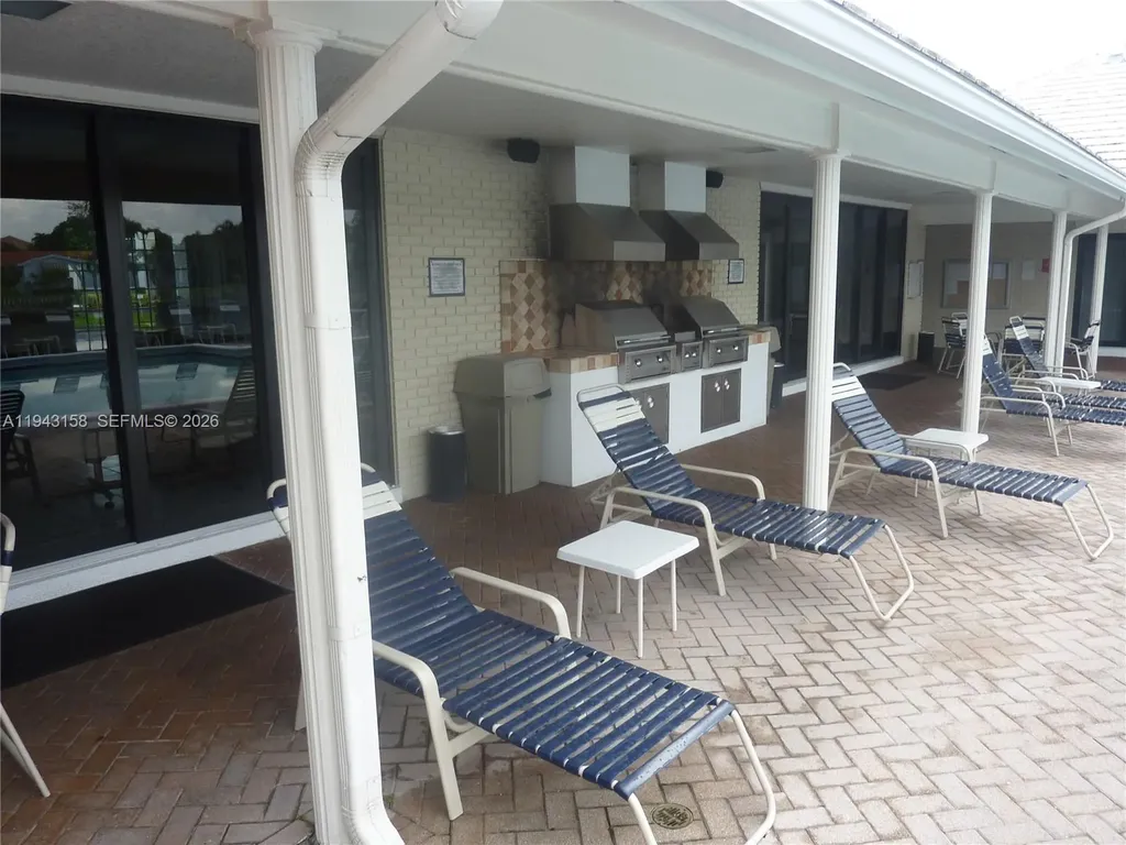 180 Cypress Club Drive Pompano Beach FL 33060