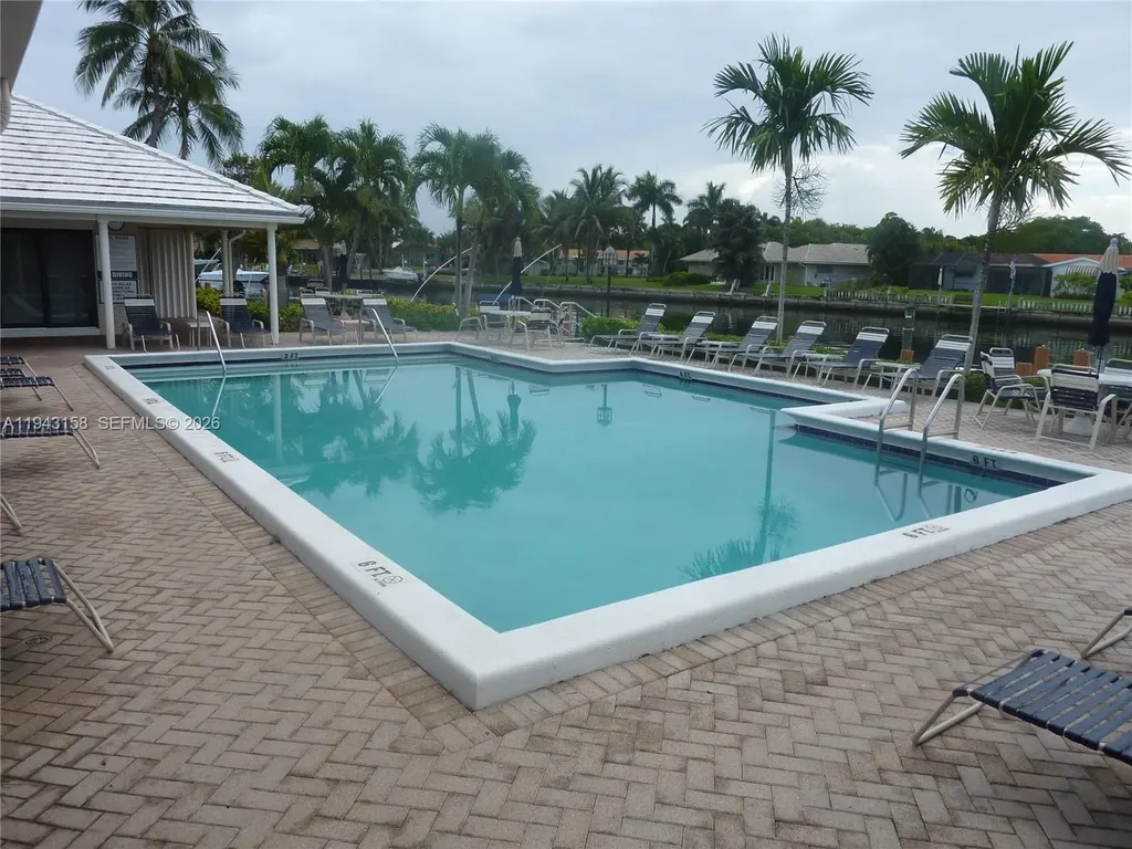 180 Cypress Club Drive Pompano Beach FL 33060