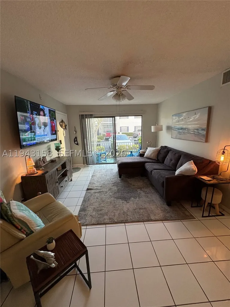 180 Cypress Club Drive Pompano Beach FL 33060