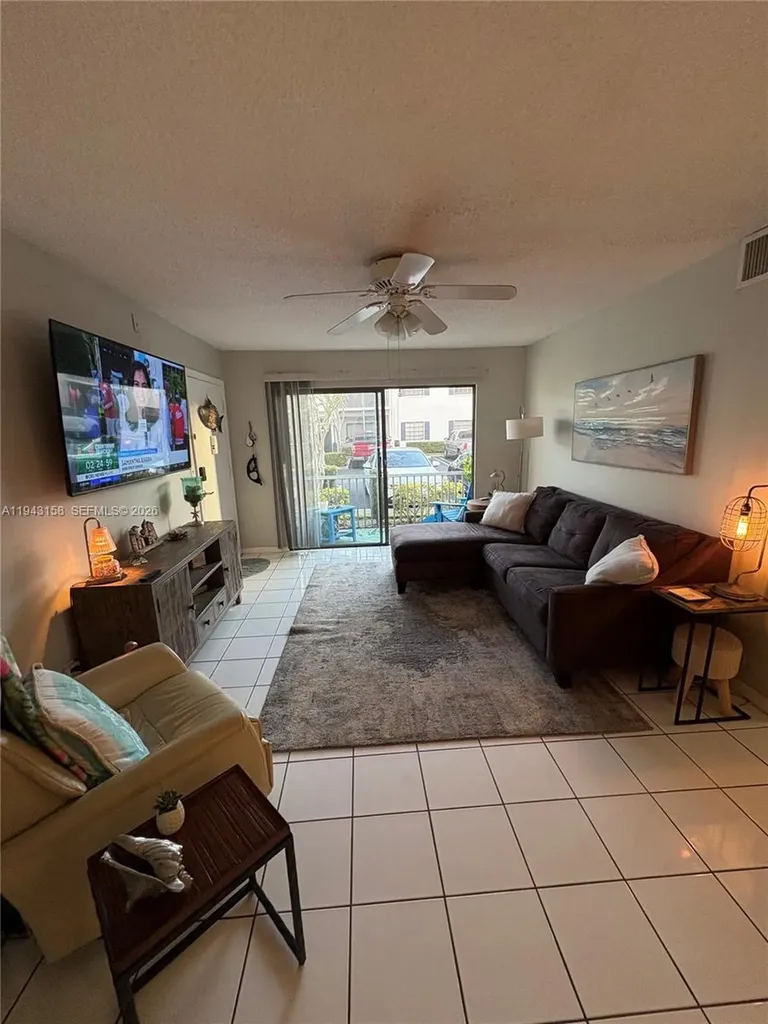 180 Cypress Club Drive Pompano Beach FL 33060