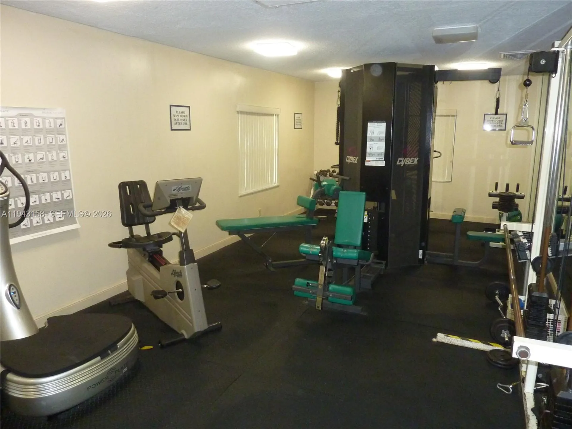 180 Cypress Club Drive Pompano Beach FL 33060