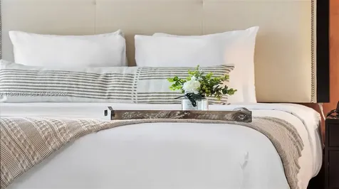 1437 Collins Avenue Miami Beach FL 33139
