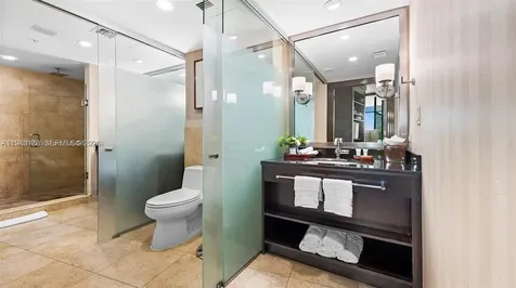 1437 Collins Avenue Miami Beach FL 33139