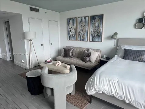 1100 West Avenue Miami Beach FL 33139