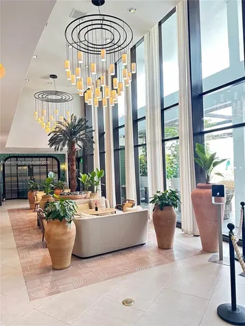 1100 West Avenue Miami Beach FL 33139