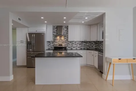 20291 NE 30th Avenue Aventura FL 33180