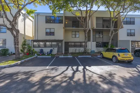 20291 NE 30th Avenue Aventura FL 33180