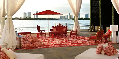 1100 West Avenue Miami Beach FL 33139