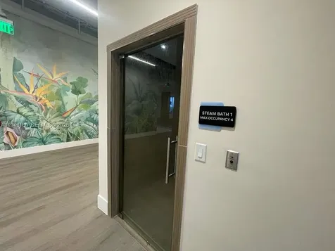 7875 NW 107th Avenue Doral FL 33178