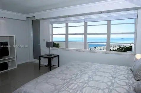 100 Lincoln Road Miami Beach FL 33139
