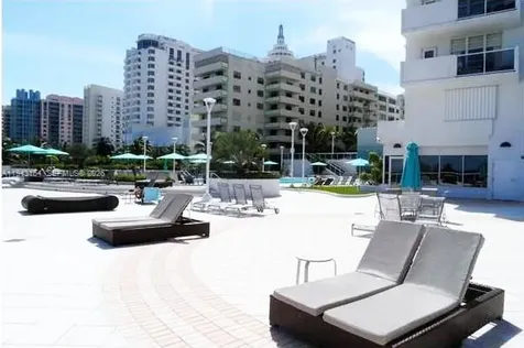 100 Lincoln Road Miami Beach FL 33139
