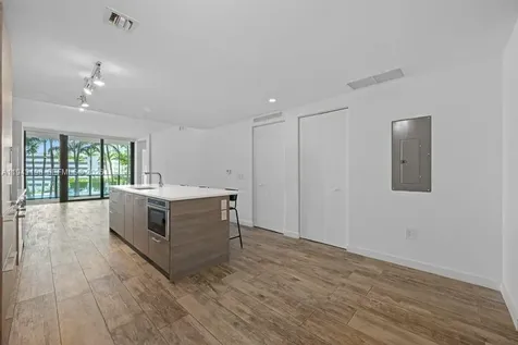 650 NE 32nd Street Miami FL 33137