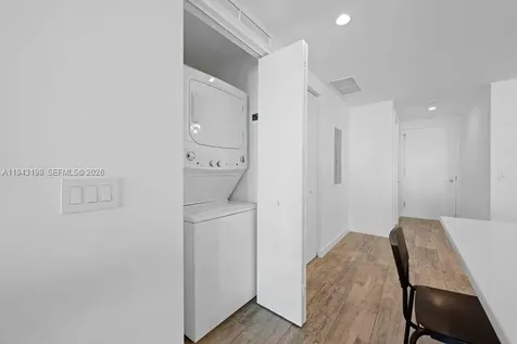 650 NE 32nd Street Miami FL 33137
