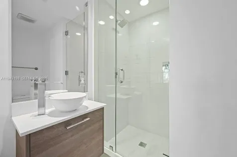 650 NE 32nd Street Miami FL 33137