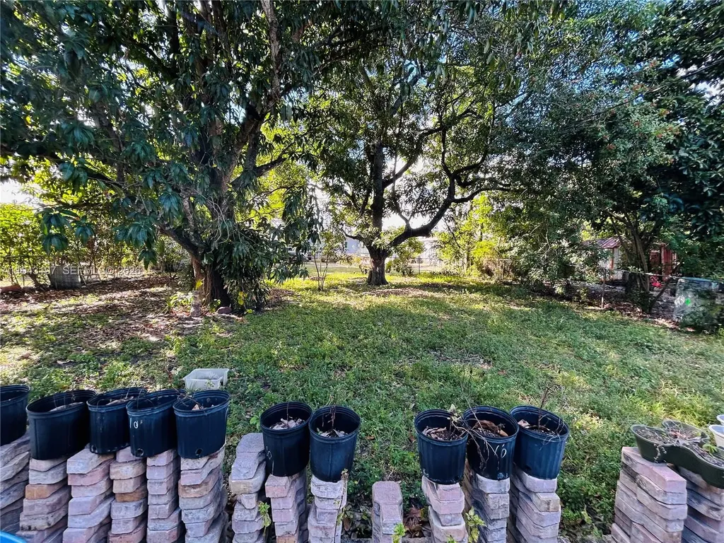 101 NW 30th Terrace Fort Lauderdale FL 33311