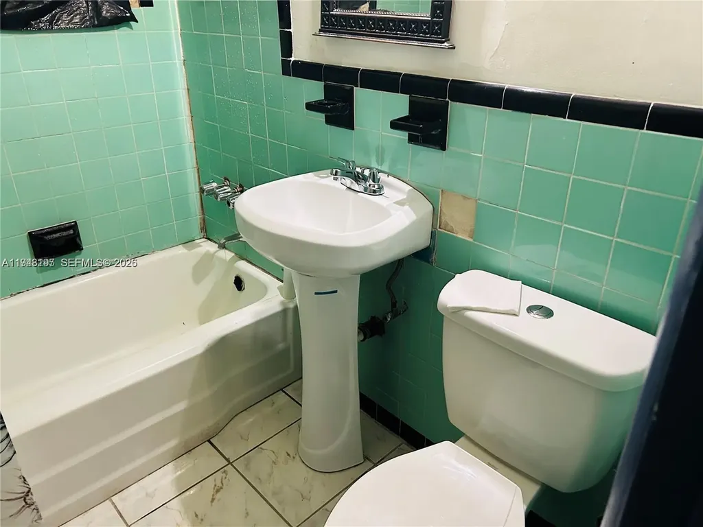 101 NW 30th Terrace Fort Lauderdale FL 33311