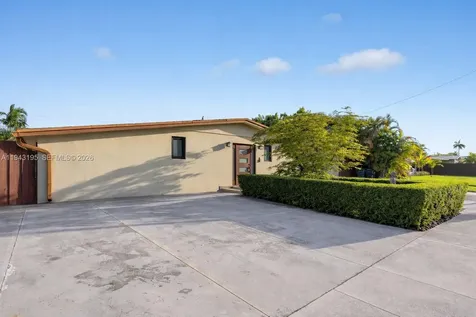 8840 SW 50th Terrace Miami FL 33165