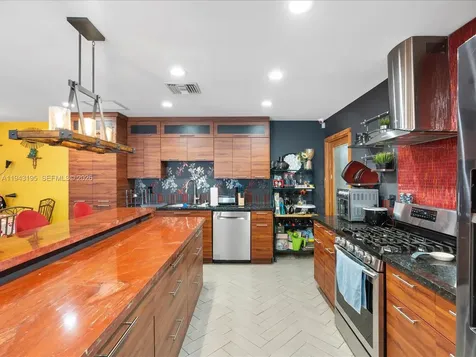 8840 SW 50th Terrace Miami FL 33165