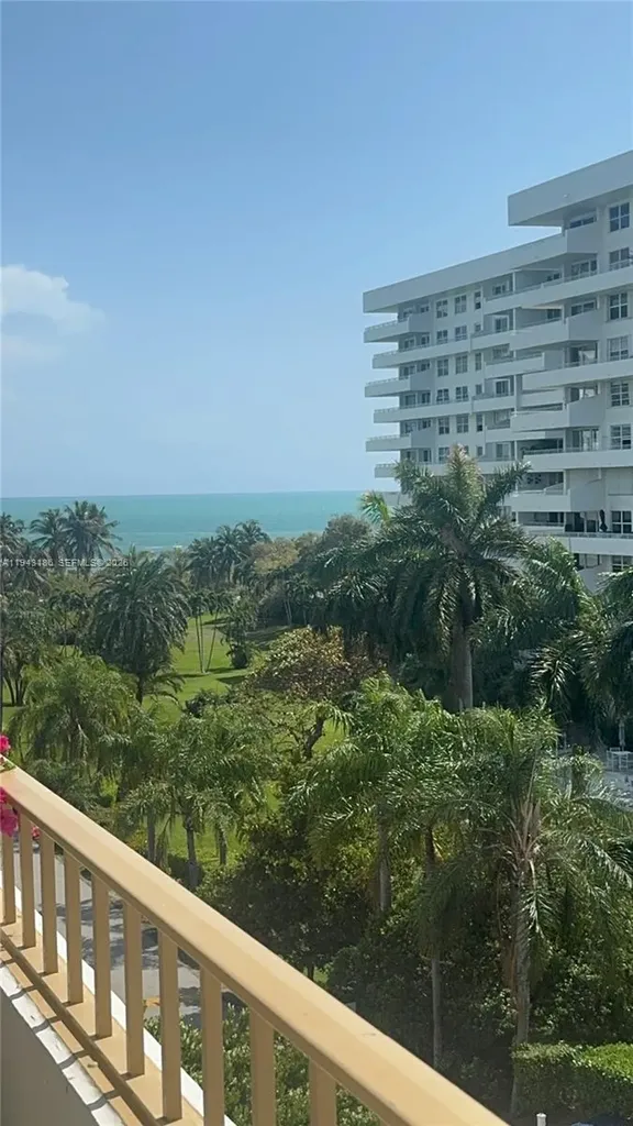 155 Ocean Lane Drive Key Biscayne FL 33149