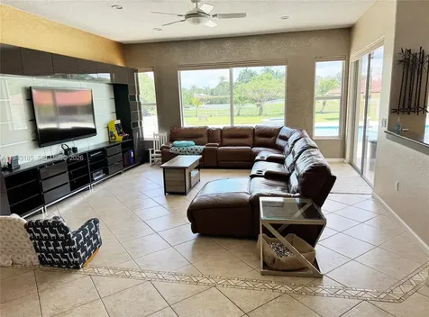 6550 SW 183rd Way Southwest Ranches FL 33331