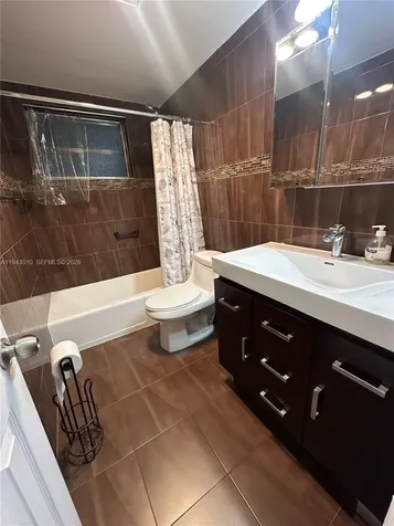 16901 NE 13th Avenue Miami FL 33162