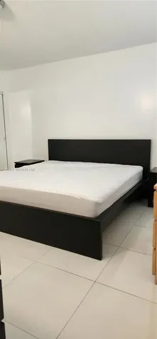 5300 Washington Street Hollywood FL 33021