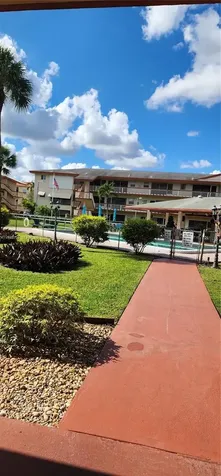 5300 Washington Street Hollywood FL 33021
