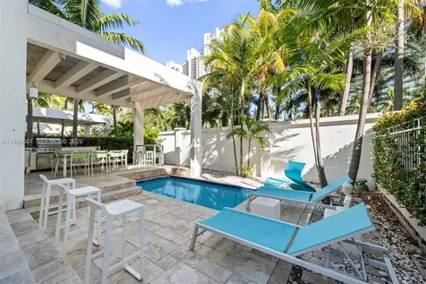 19005 Atlantic Boulevard Sunny Isles Beach FL 33160