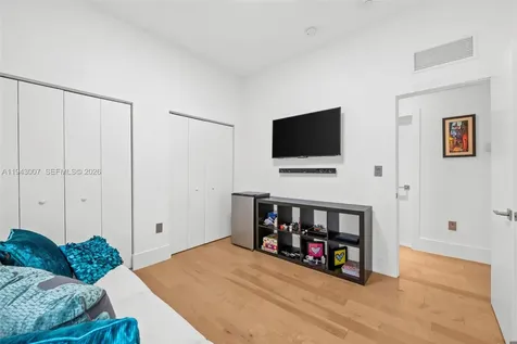 19005 Atlantic Boulevard Sunny Isles Beach FL 33160