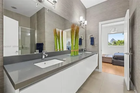 19005 Atlantic Boulevard Sunny Isles Beach FL 33160