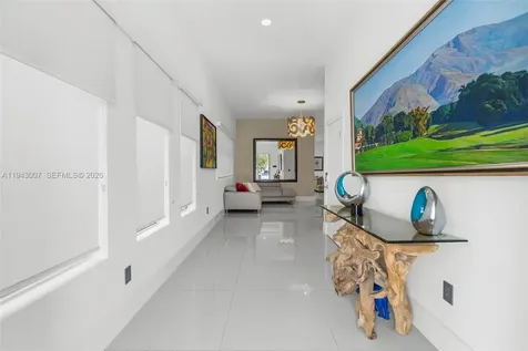19005 Atlantic Boulevard Sunny Isles Beach FL 33160