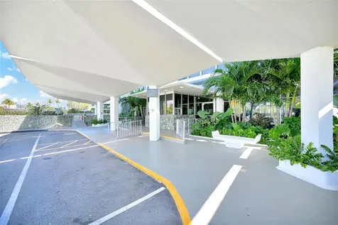 900 Bay Drive Miami Beach FL 33141
