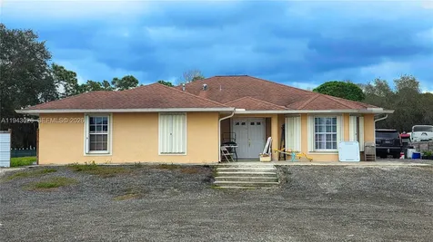 355 N Lindero Street Clewiston FL 33440